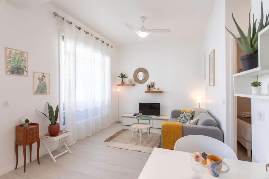 L55 2p Jean Medecin 10 Min A Pied Vieux Appartement Nice
